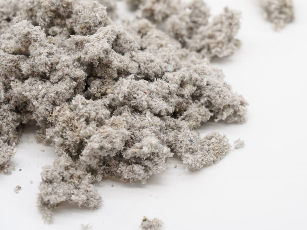 Wełna celulozowa stosowana do termoizolacji